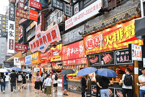 餐饮创业选址与运营方法深度解析